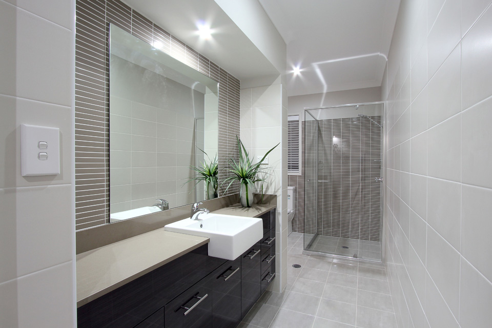 Double Storey - Daintree Home Design - Internal Bathroom