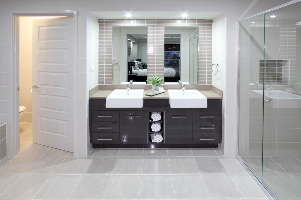 Double Storey - Daintree Home Design - Internal Bathroom